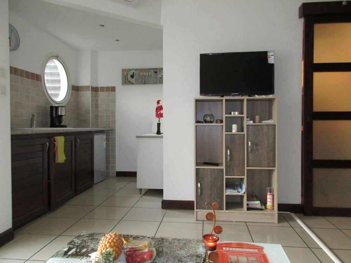 Studio A Boucan Canot Сен-Жиль-ле-Бэн Экстерьер фото