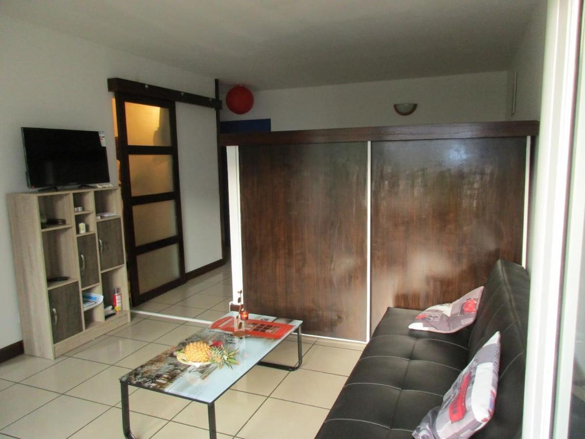 Studio A Boucan Canot Сен-Жиль-ле-Бэн Экстерьер фото